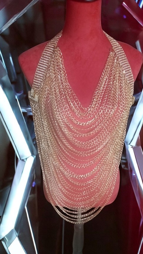 Signature Status Rose Gold Layered Neckkavest